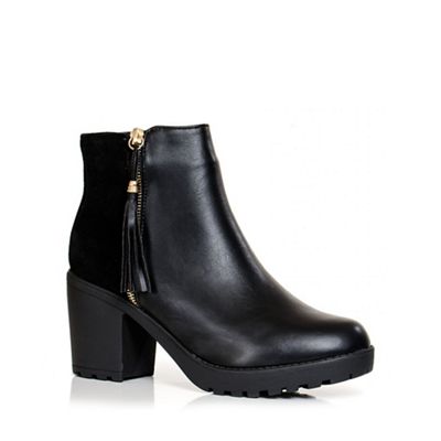 Quiz Black PU And Faux Suede Tassel Detail Ankle Boots